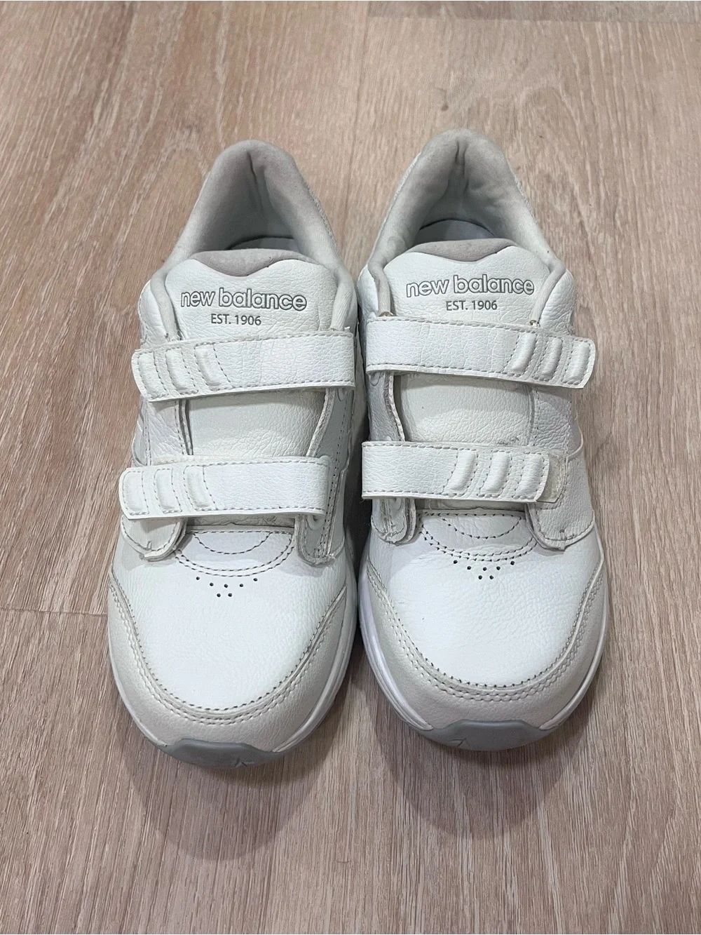 New Balance 928v3 White Leather Velcro Walking Shoes US Women 6.5 Narrow